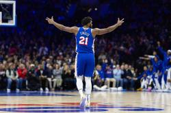 开云下载-76人鏖战尼日利亚男篮，恩比德打破历史纪录的简单介绍