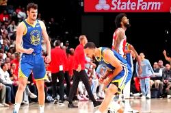 开云平台-波兰男篮轻取中国男篮，库里高光表现的简单介绍