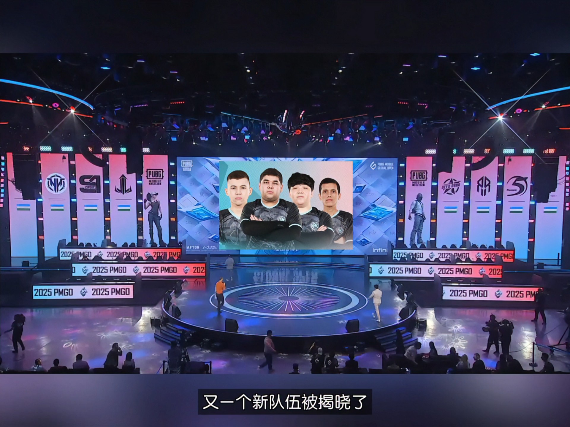 精英球队在比赛中展现出顶级战术素养