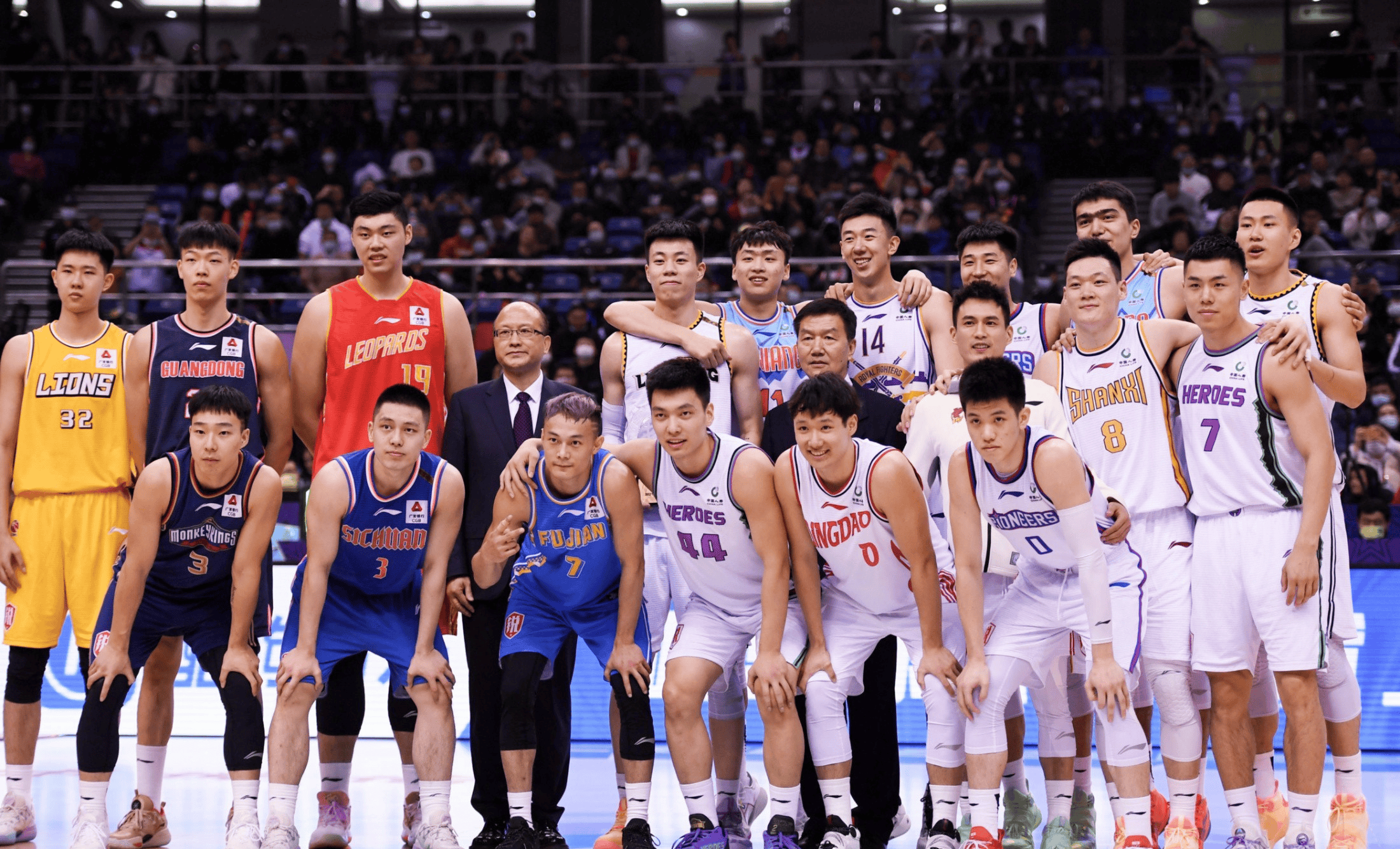 包含东西部明星队将在全明星赛上展开对决的词条 包含东西部明星队将在全明星赛上展开对决的词条