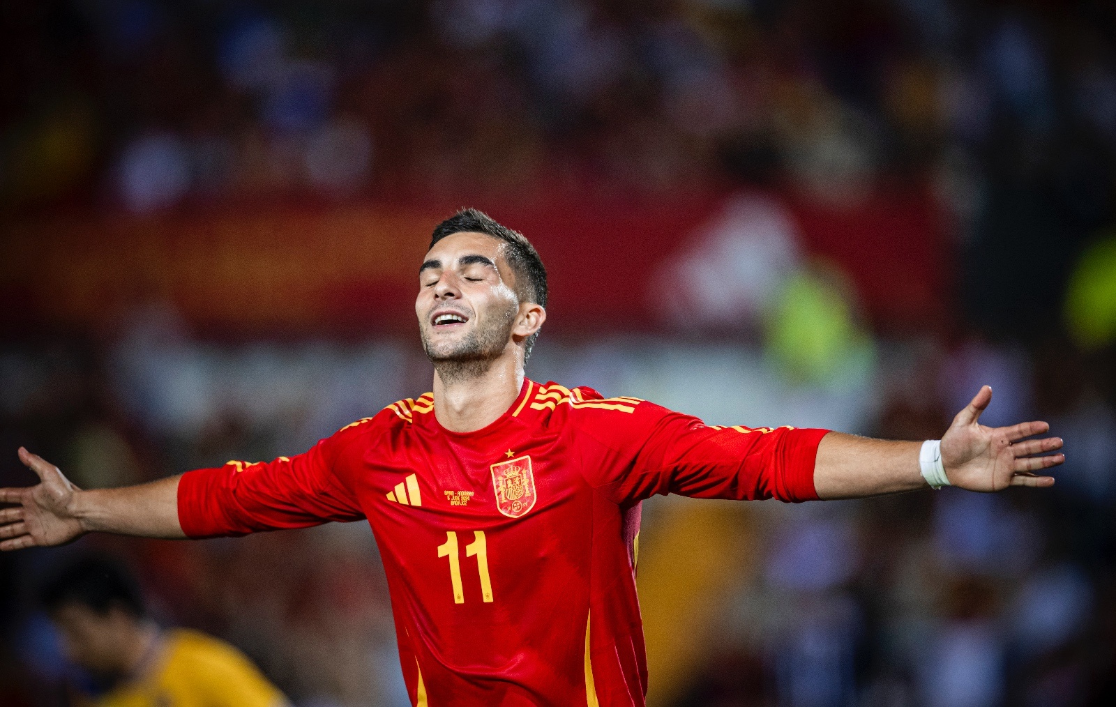 包含拜仁绝杀智利,费兰·托雷斯高光表现的词条 包含拜仁绝杀智利,费兰·托雷斯高光表现的词条