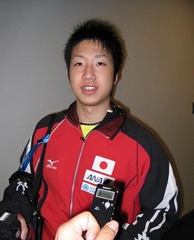 日本乒乓球队强势比利时乒乓球队，水谷隼高光表现的简单介绍