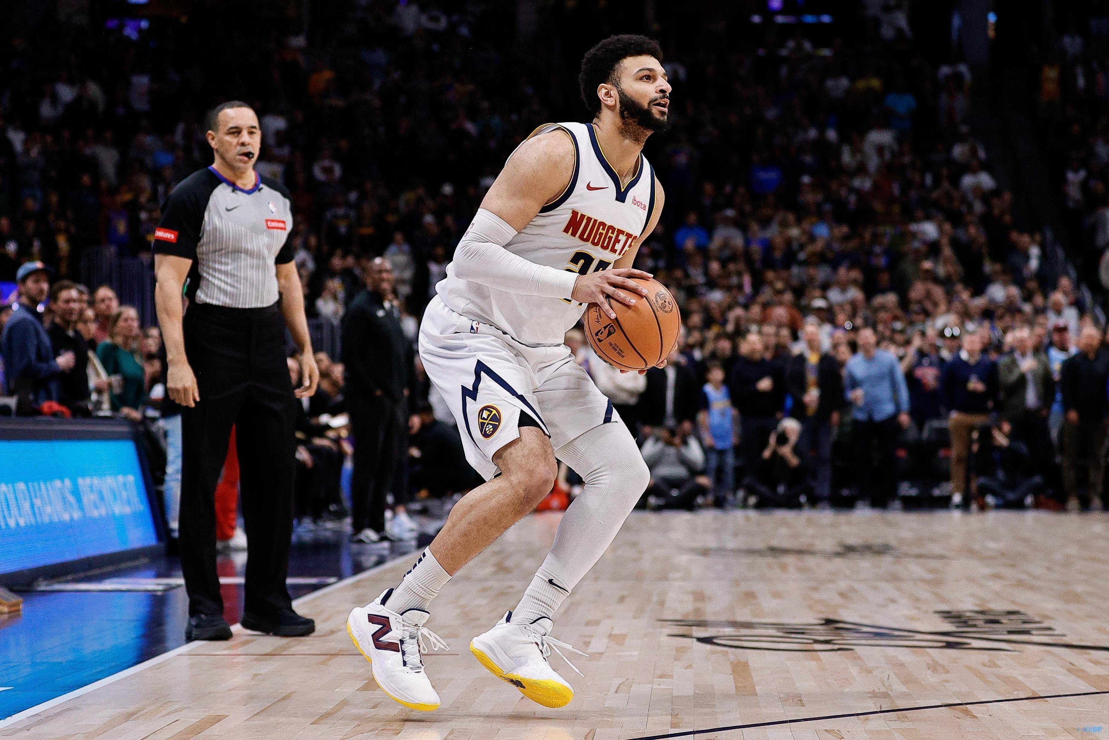 关于英国网球队翻盘美国网球队，穆雷制霸全场的信息