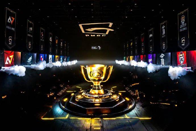 和平精英总决赛即将打响,冠军归属成谜 和平精英总决赛即将打响,冠军归属成谜