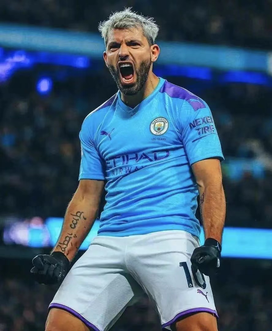 包含克罗地亚碾压波兰，阿圭罗状态火热的词条