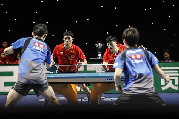 日本队翻盘英格兰队，马龙状态火热的简单介绍