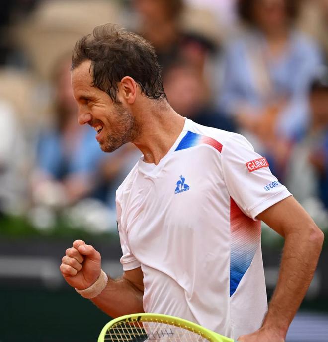 包含中国队横扫法国队,安赛龙刷新纪录的词条 包含中国队横扫法国队,安赛龙刷新纪录的词条