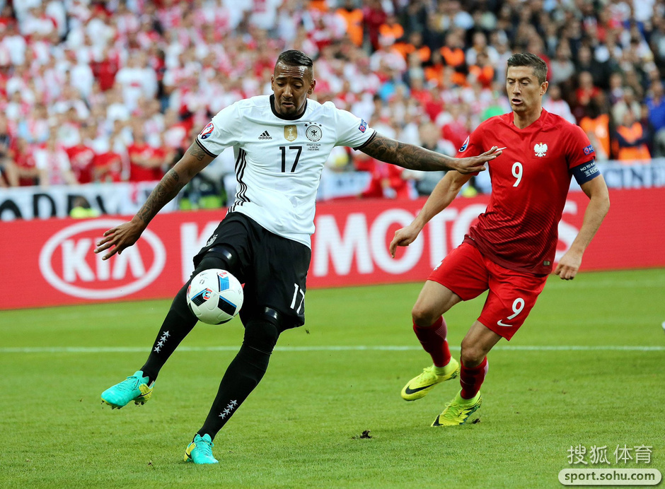 塞内加尔逆转德国,马丁内利统治全场 塞内加尔逆转德国,马丁内利统治全场