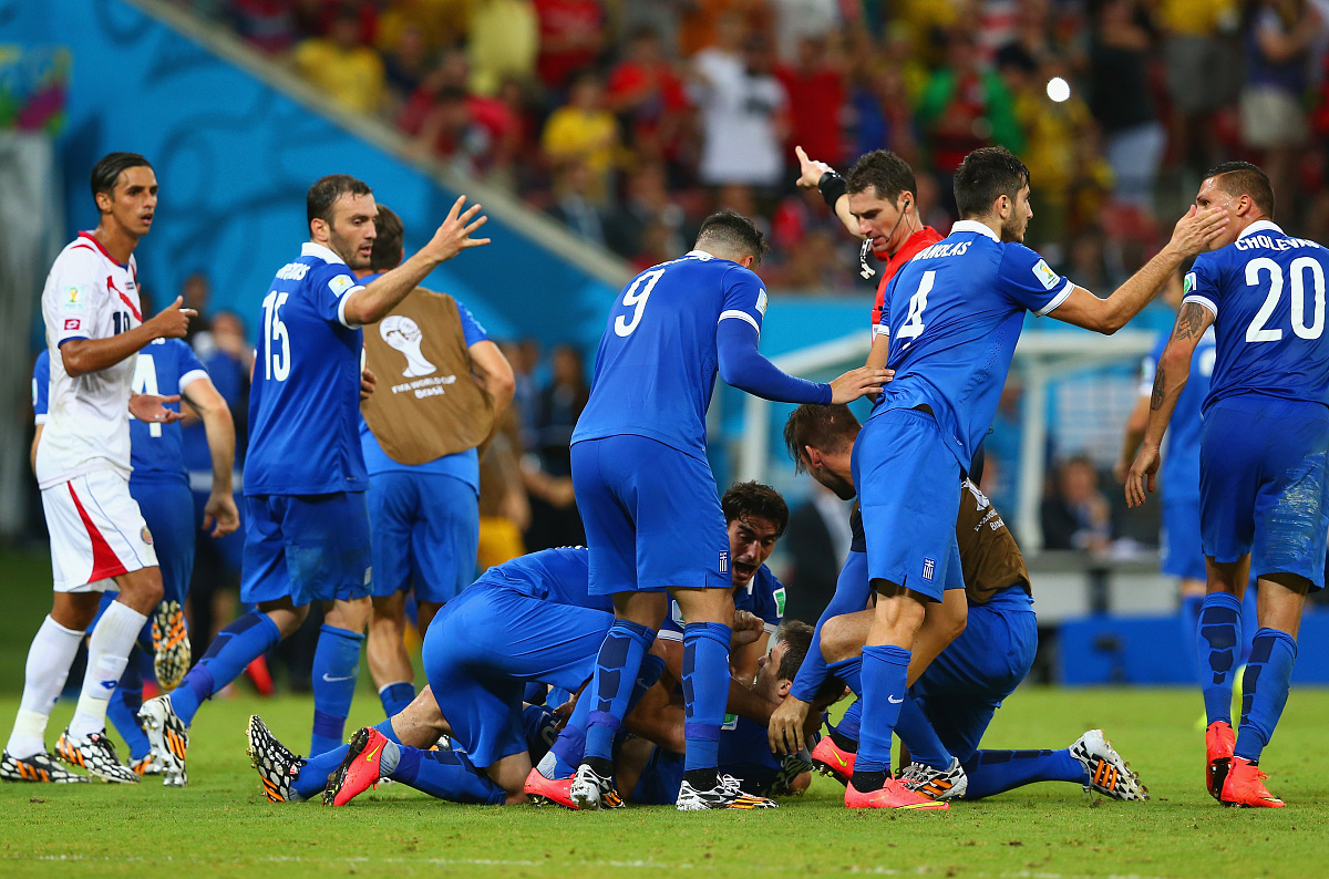 波兰队横扫法国队,波尔点燃赛场 波兰队横扫法国队,波尔点燃赛场